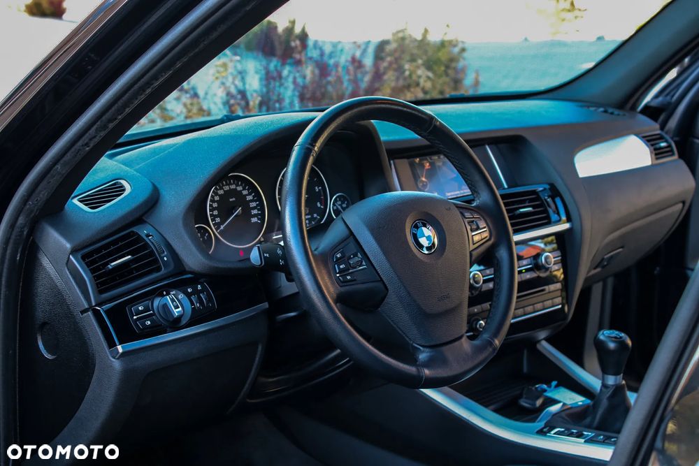 BMW X3 xDrive20d - 34