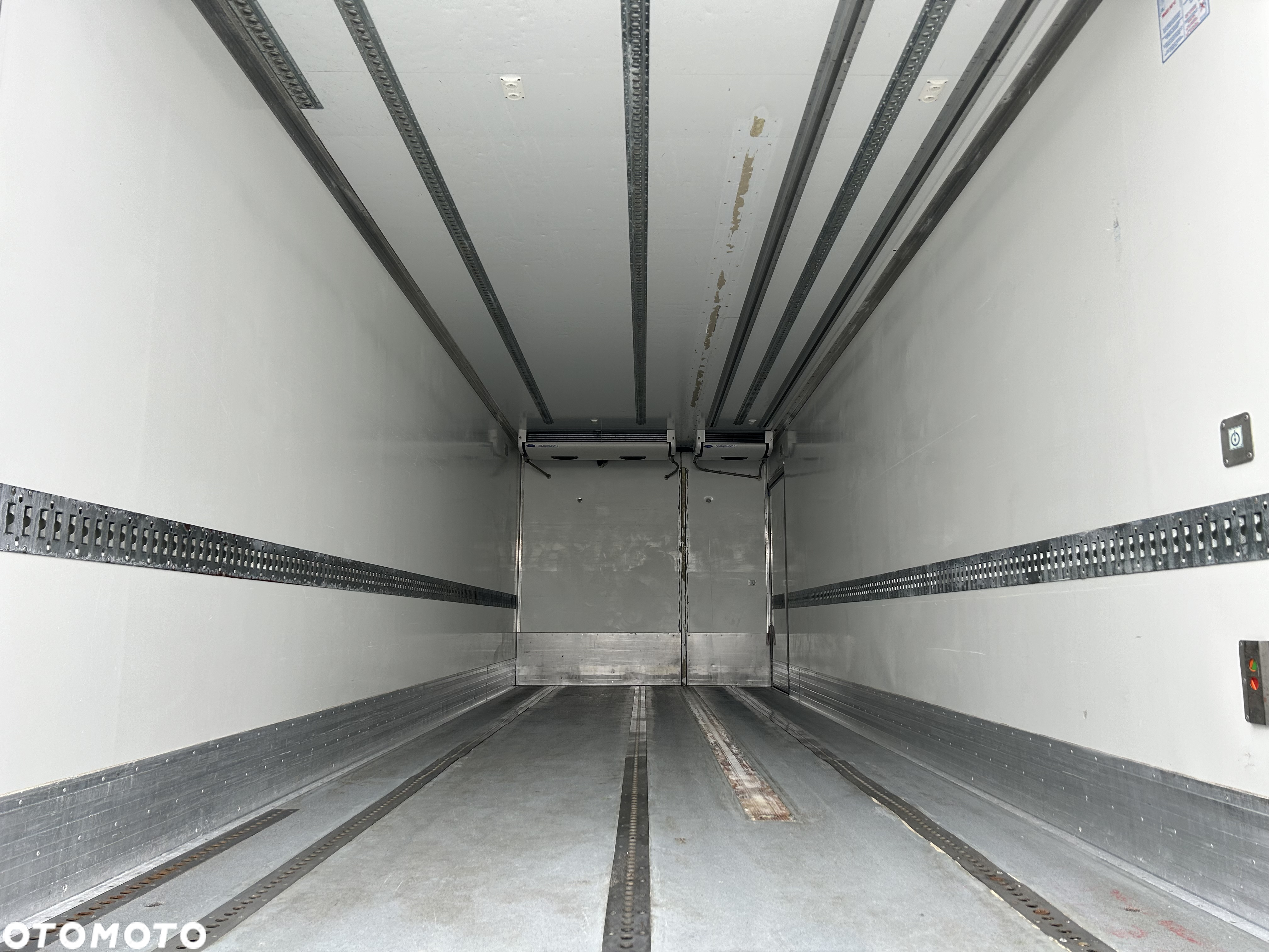 Mercedes-Benz Antos 1830 300k km !! CARRIER SUPRA 1150 DRZWI + winda / 7.7m 19palet / z Niemiec / KLIMA / Axor man Tgm THERMO King - 33