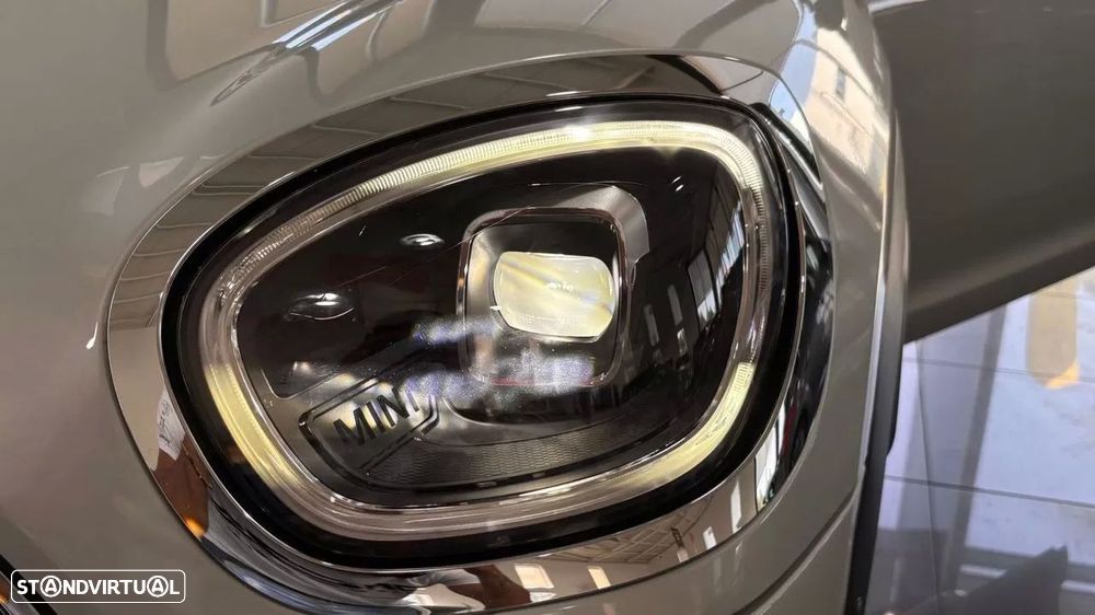 MINI Countryman Cooper Classic Auto - 29