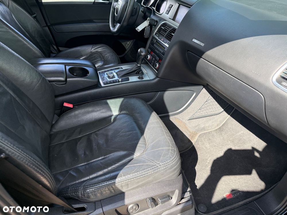 Audi Q7 3.0 TDI DPF quattro tiptronic - 17