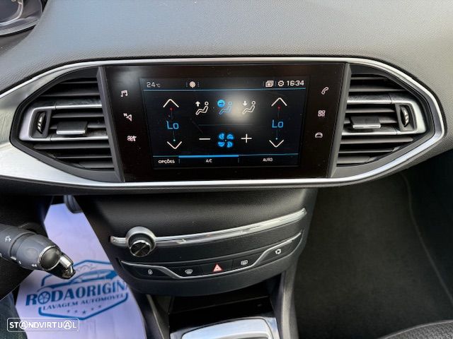 Peugeot 308 SW BlueHDi 130 Stop & Start Style - 24