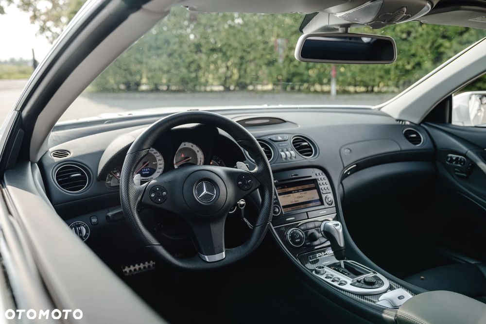 Mercedes-Benz SL - 27