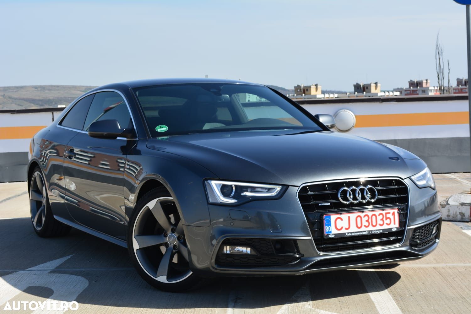 Audi A5 Coupe 2.0 TDI quattro Stronic - 1