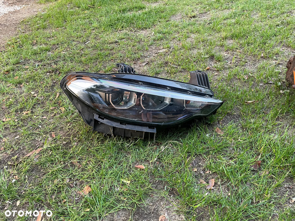 Lampa / reflektor przedni prawy FIAT TIPO II 2016 - 2024