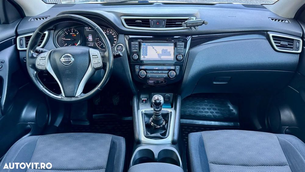 Nissan Qashqai 1.5 DCI Start/Stop N-Connecta - 12