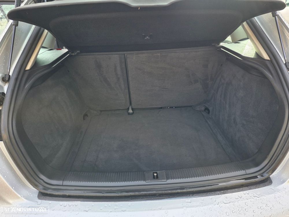 Audi A3 Sportback 1.6 TDI Attraction - 16