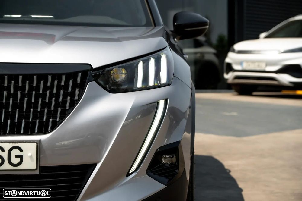 Peugeot 2008 1.5 BlueHDi GT Pack EAT8 - 13
