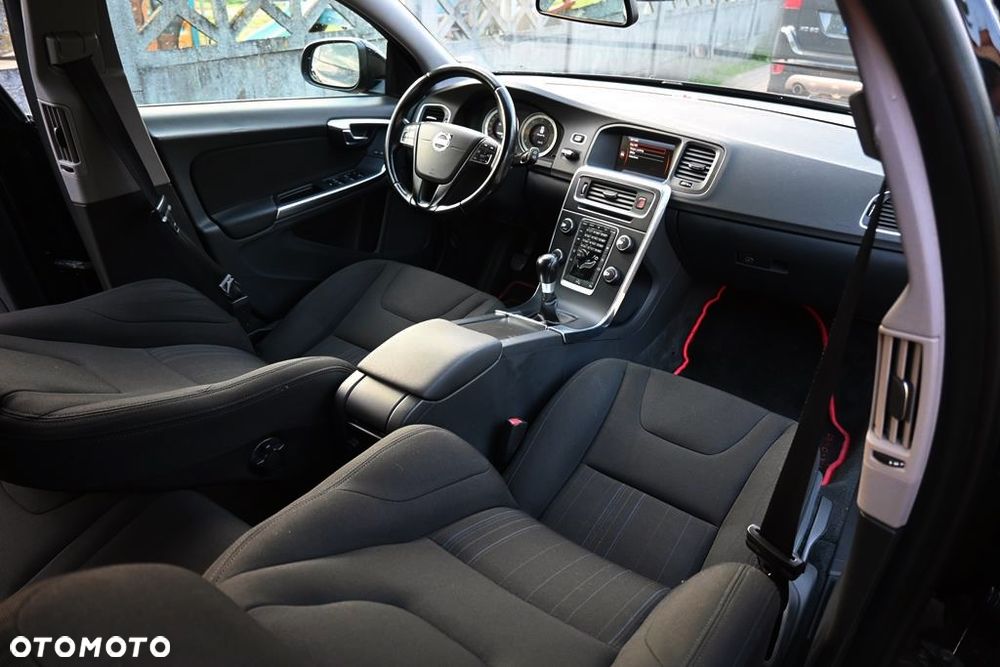 Volvo V60 - 34