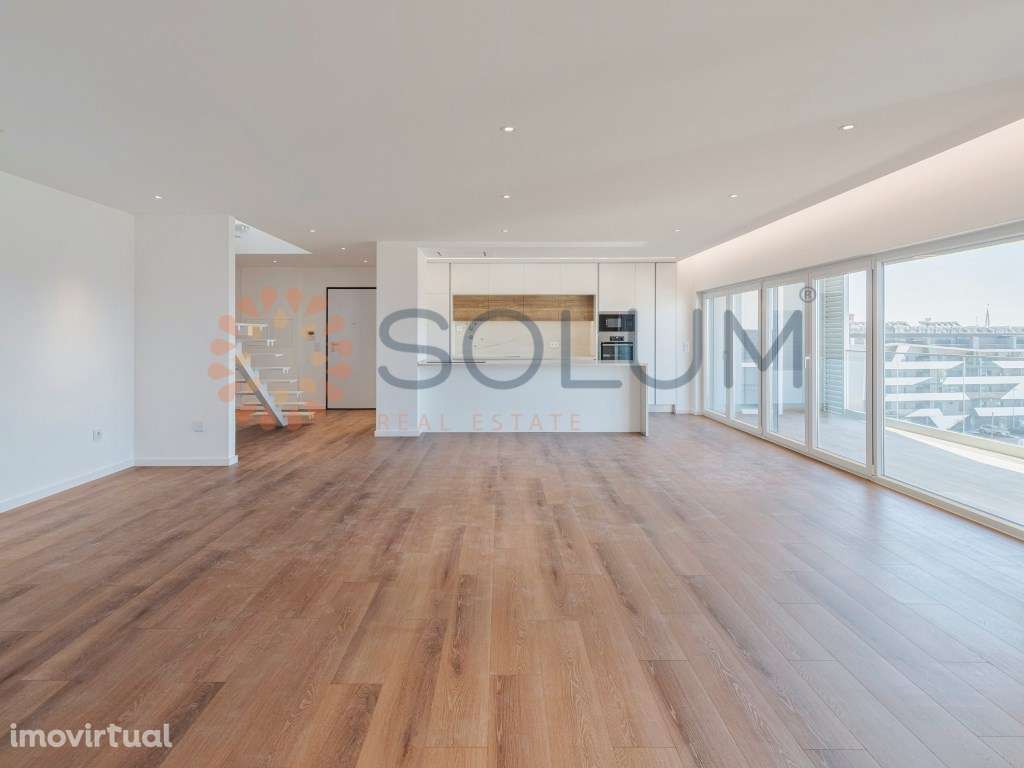 T4 +1 Duplex novo com piscina e ginásio - Montijo - Grande imagem: 3/30