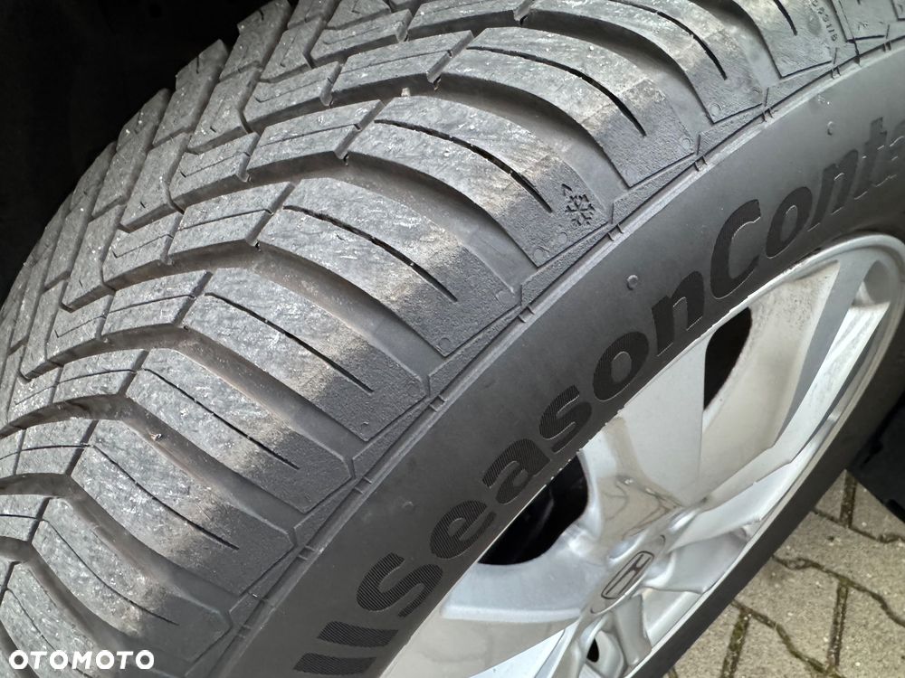 Honda CR-V 2.0i-VTEC 4WD Automatik Executive - 33