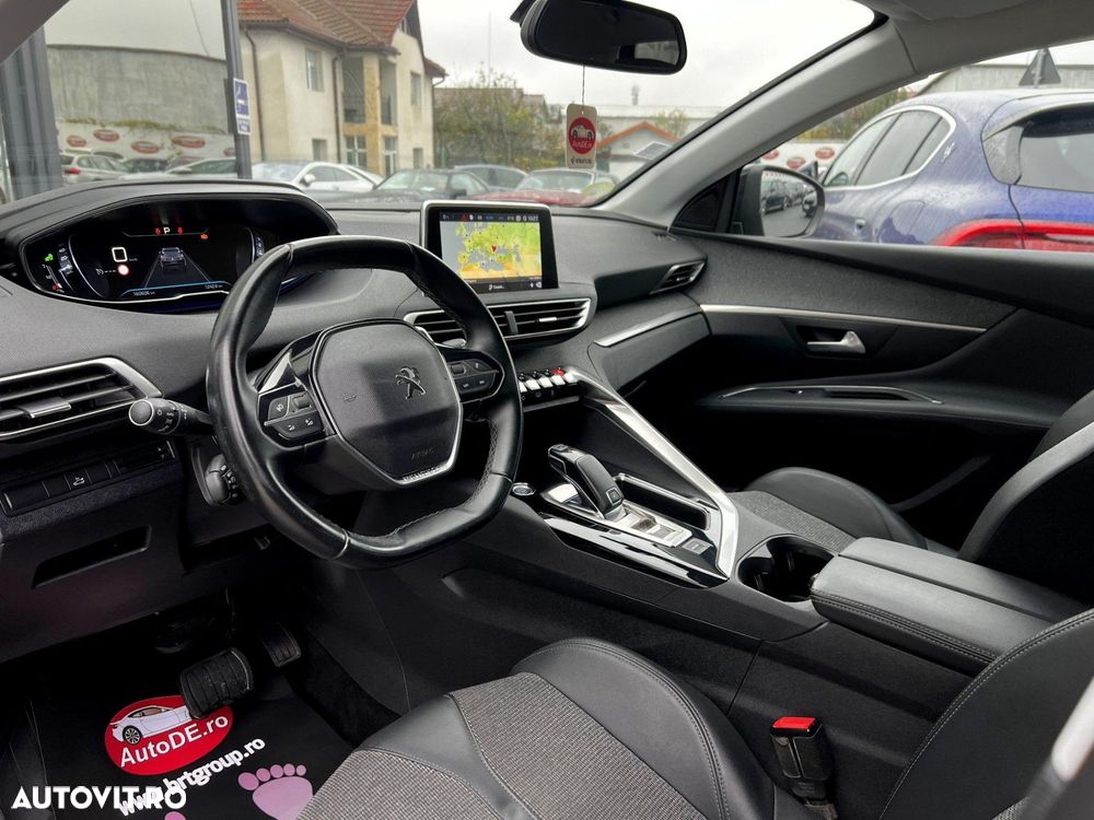Peugeot 3008 - 5