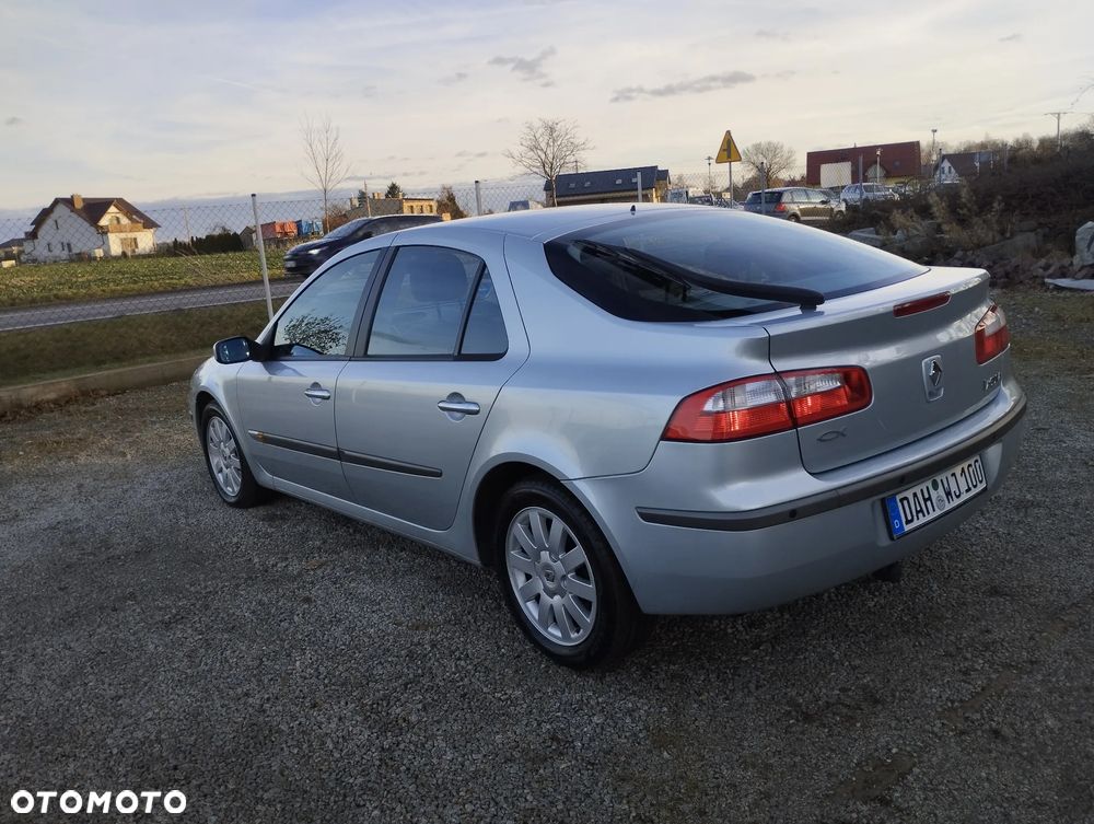 Renault Laguna - 6