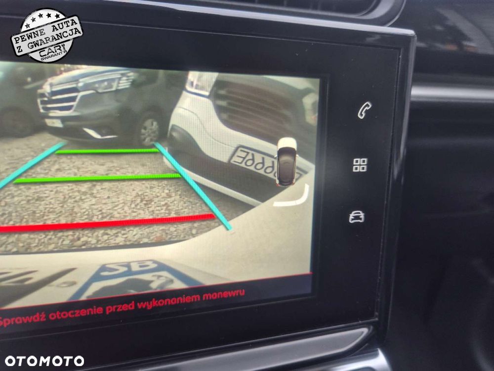 Citroën C3 Pure Tech 110 S&S EAT6 SHINE - 23