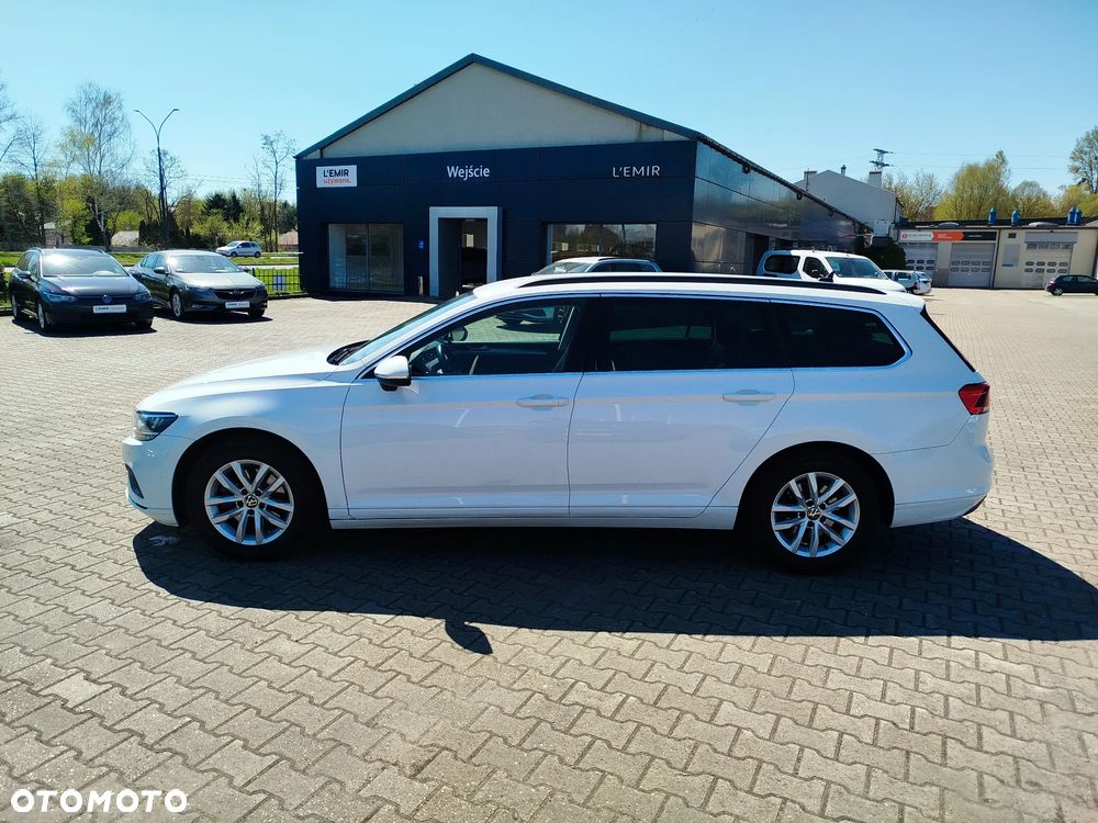 Volkswagen Passat Variant 2.0 TDI EVO Business DSG - 25