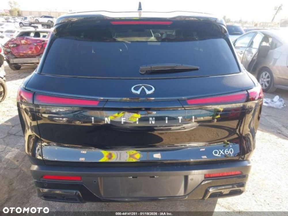 Infiniti QX60 - 8