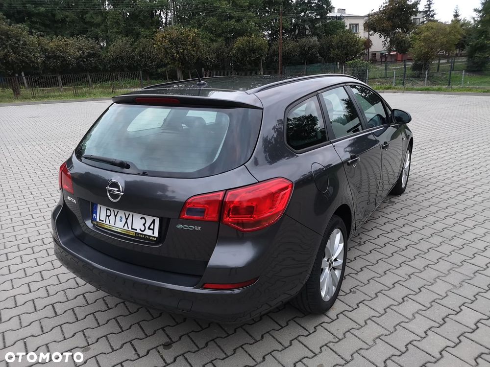 Opel Astra 1.4 ecoFLEX Sport - 23