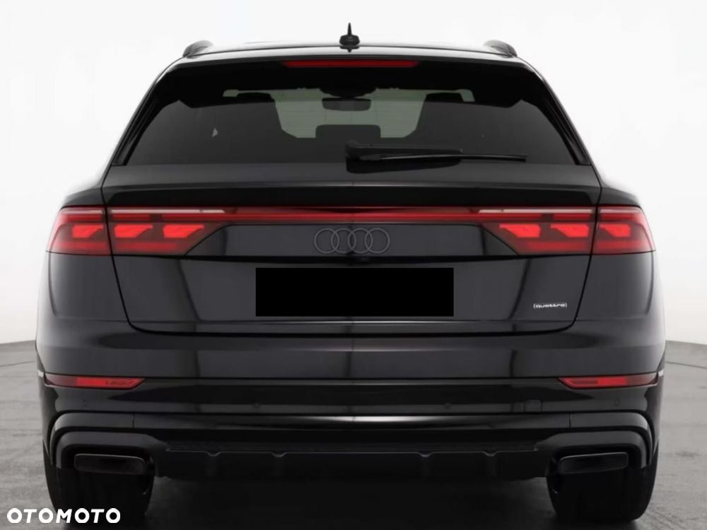 Audi Q8 - 4