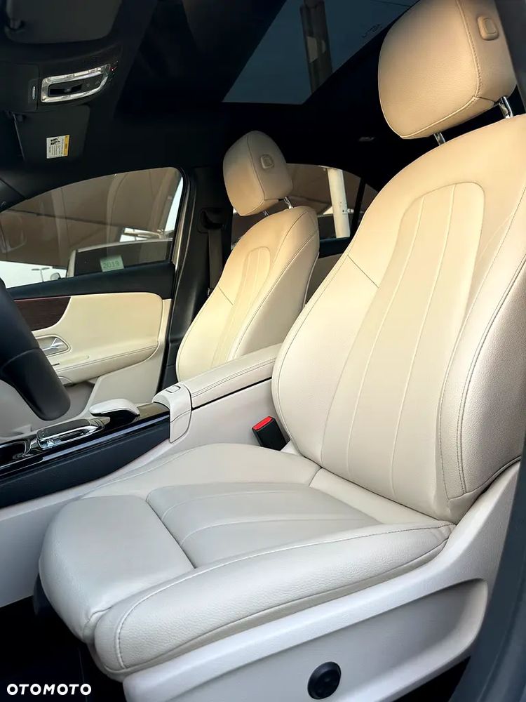 Mercedes-Benz Klasa A 220 7G-DCT AMG Line - 10