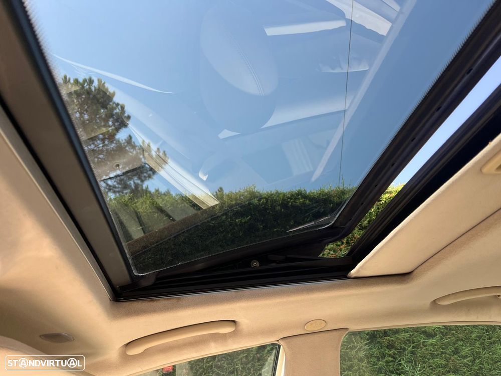 Mercedes-Benz E 220 CDI Avantgarde DPF - 11