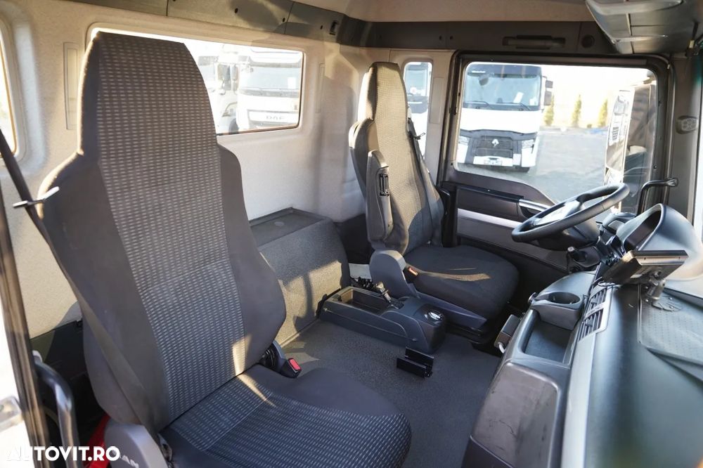 MAN TGS 26.440 / AUTOCARNIER / MARREL AL TAM 20U / 20 T / 6x2 / PUNTE DE DIRECȚIE RIDICABILĂ / ANVELOPE 100% / EURO 6 - 36