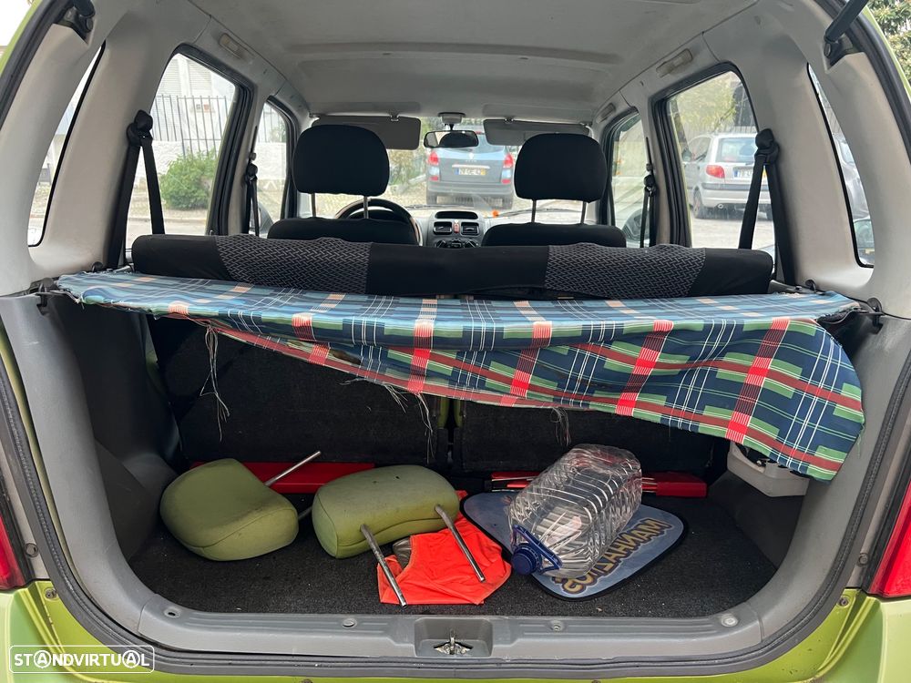 Opel Agila 1.0 12V - 9