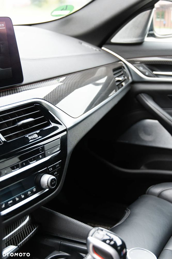 BMW M5 Standard - 17