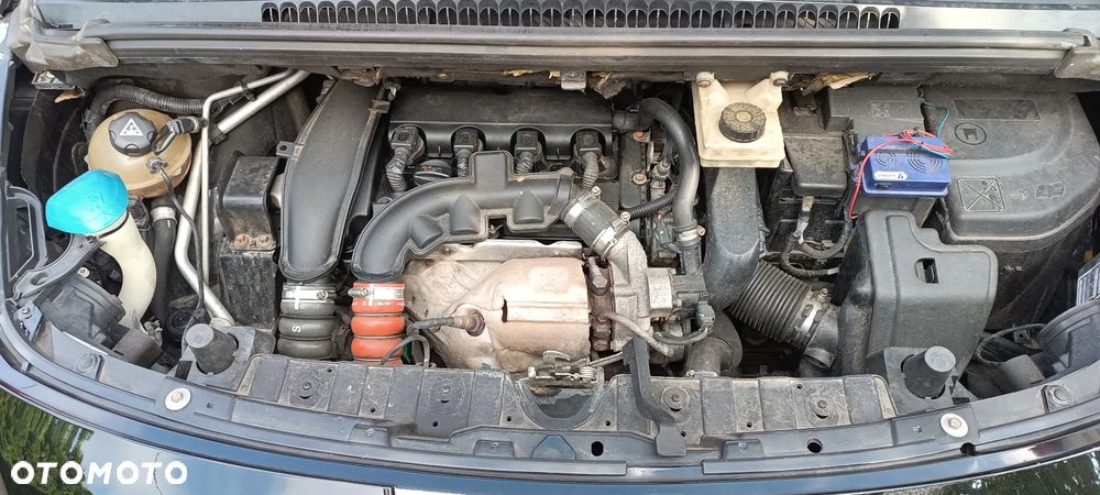 Peugeot 3008 1.6 Premium - 9