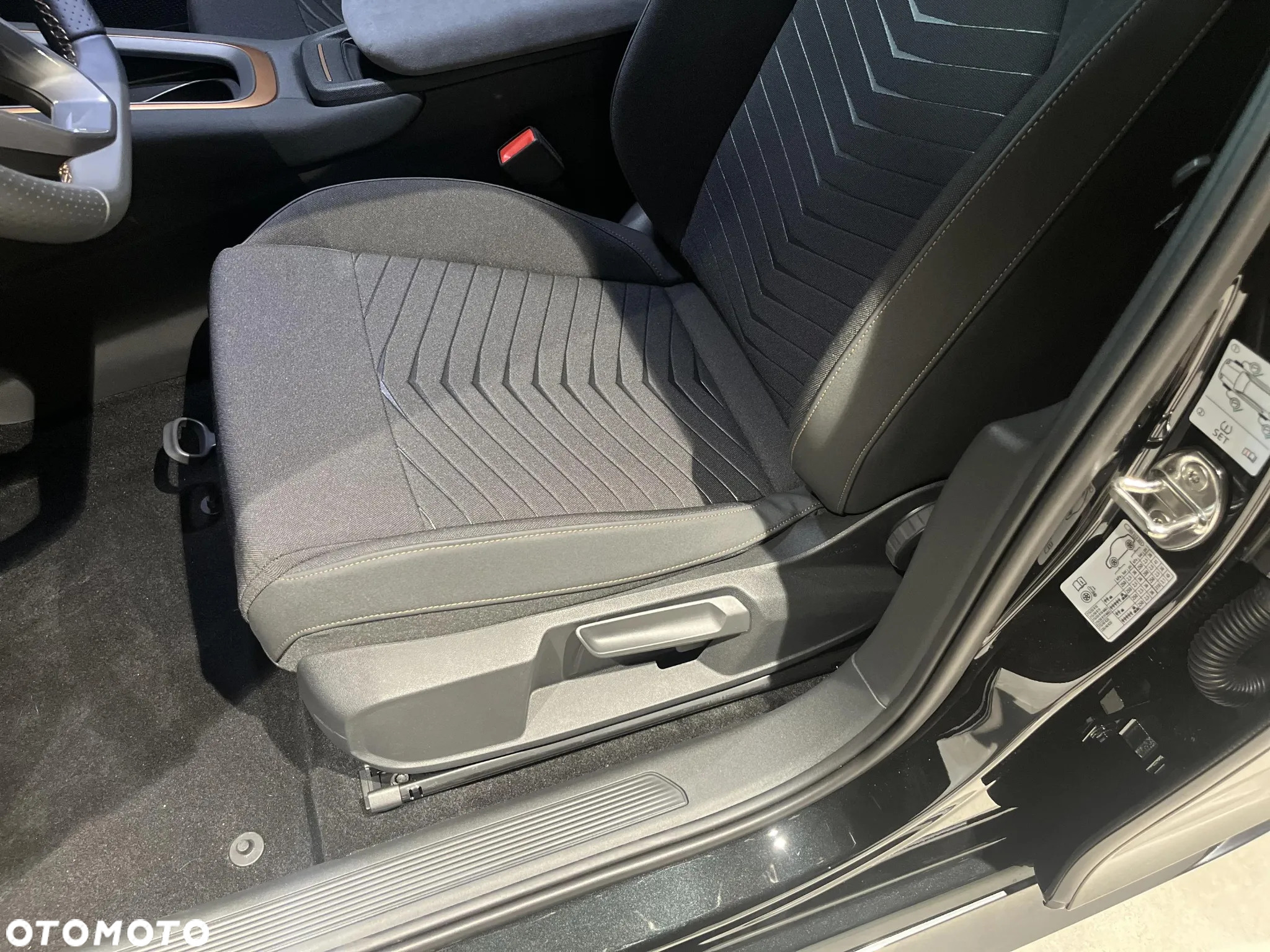 Cupra Born 59kWh E-Boost Advantage Edition - 14