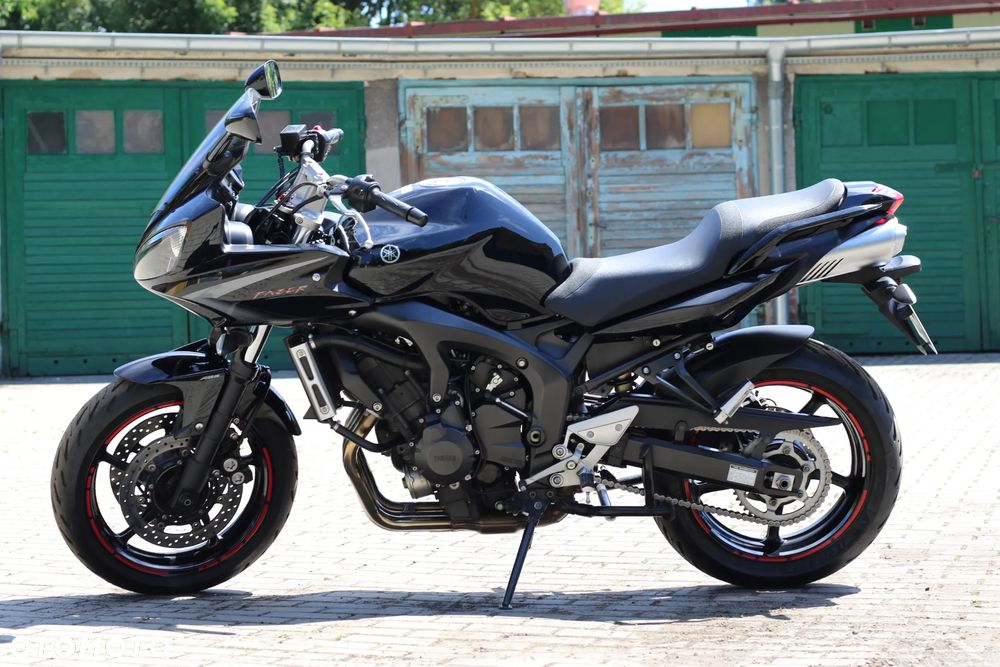 Yamaha FZ6
