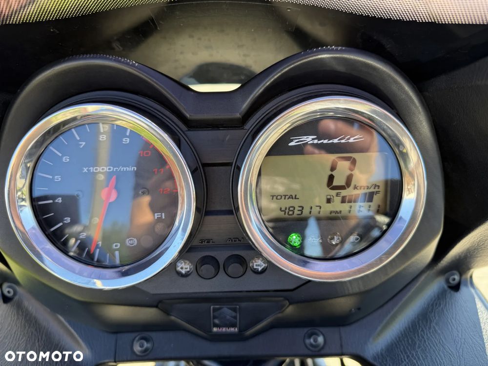 Suzuki Bandit - 14