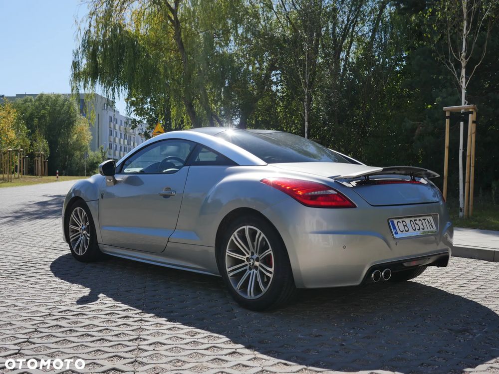 Peugeot RCZ - 3