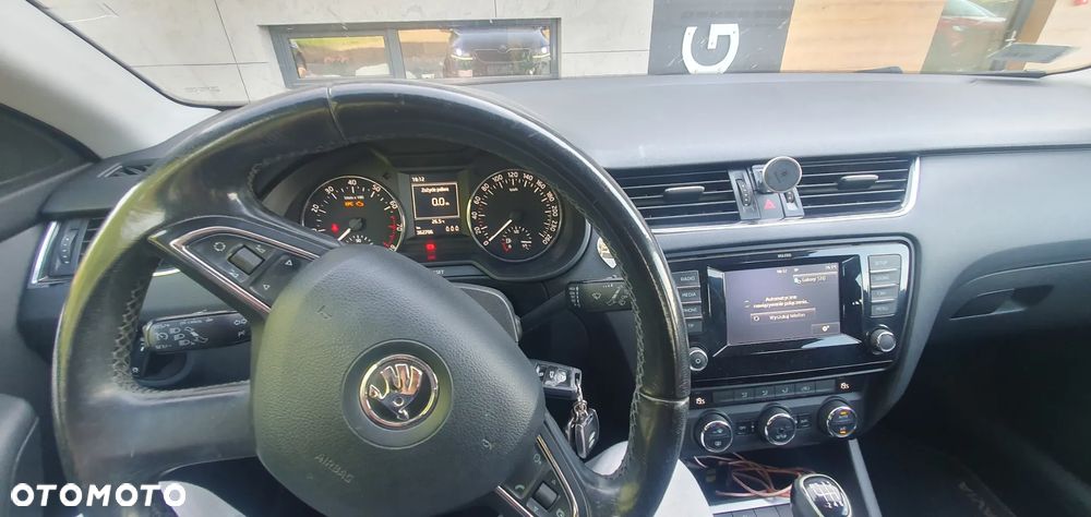 Skoda Octavia 1.4 TSI Elegance - 8
