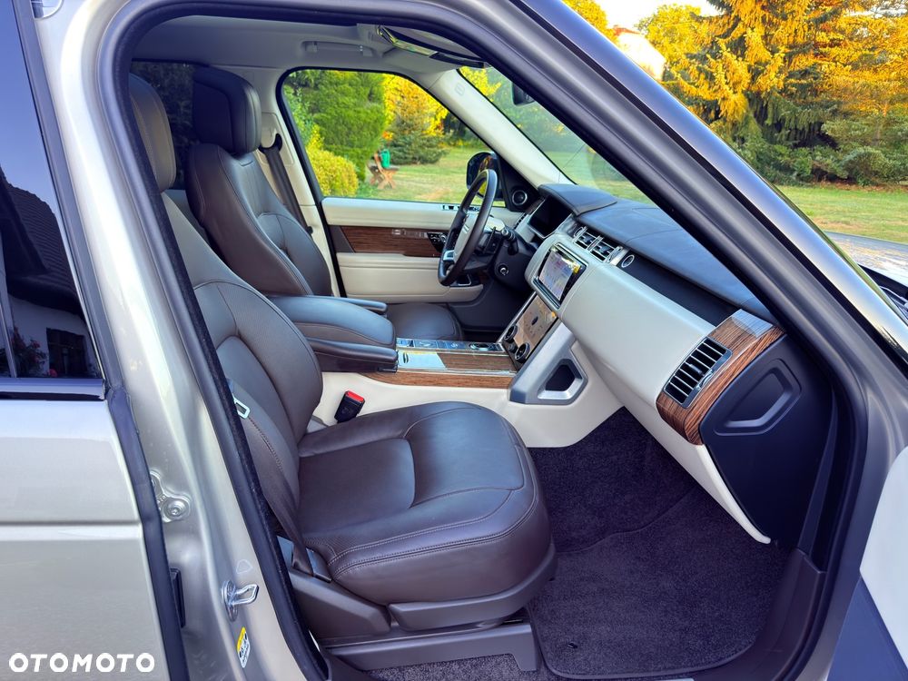 Land Rover Range Rover D300 Vogue - 18