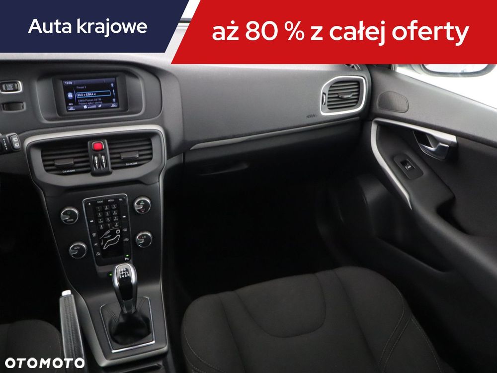 Volvo V40 - 10