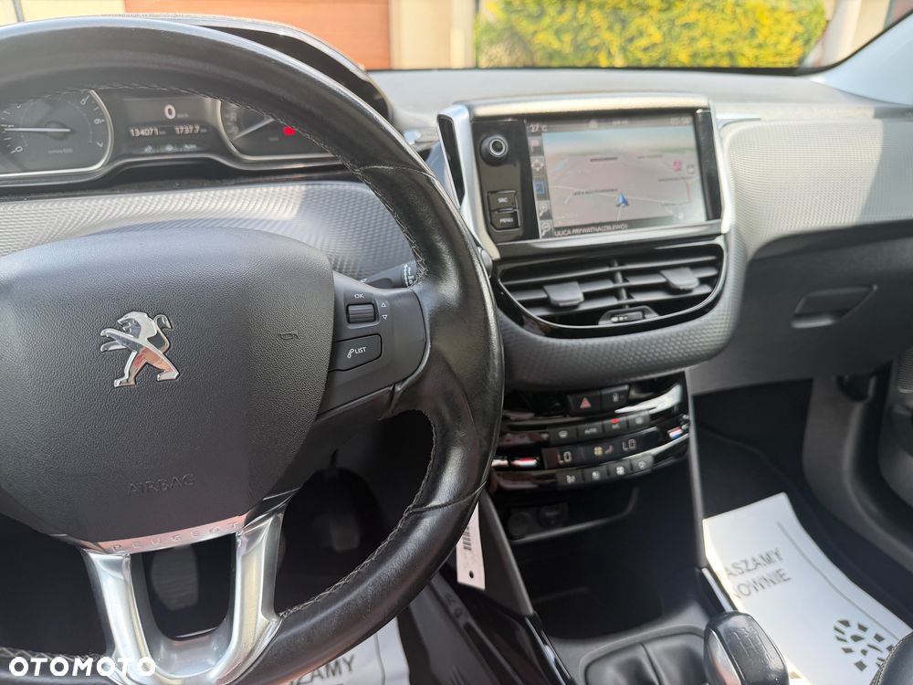 Peugeot 2008 PureTech 110 Stop&Start Allure - 31