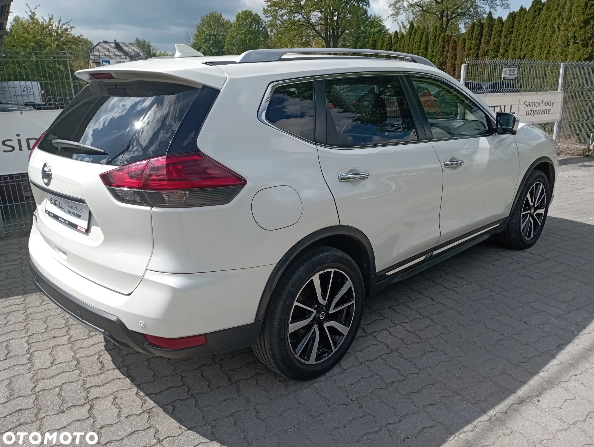 Nissan X-Trail 1.7 dCi Tekna 4WD 7os - 23