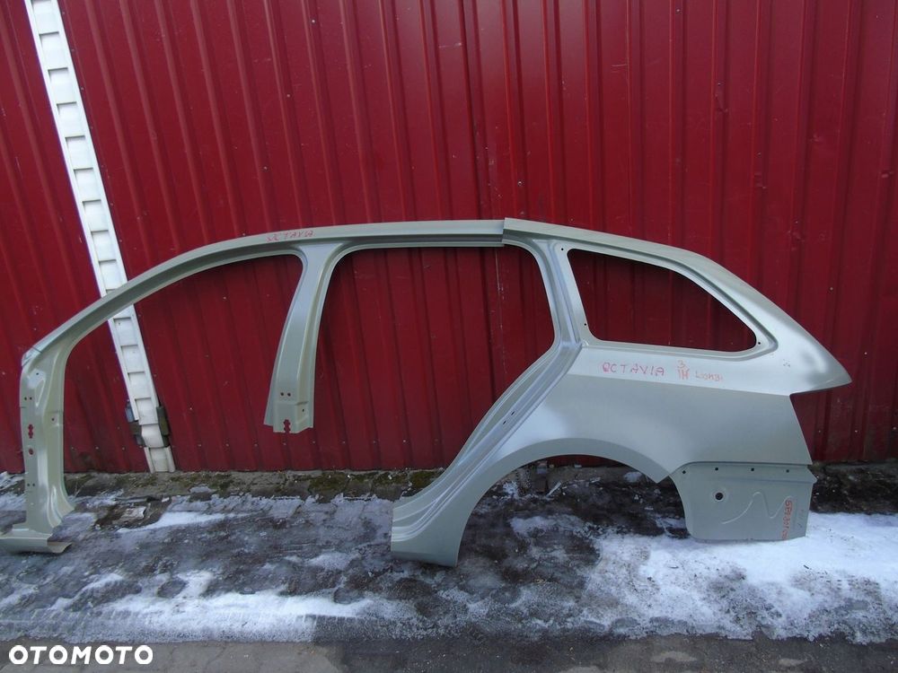 Skoda Octavia III 3 słupek bok - 5