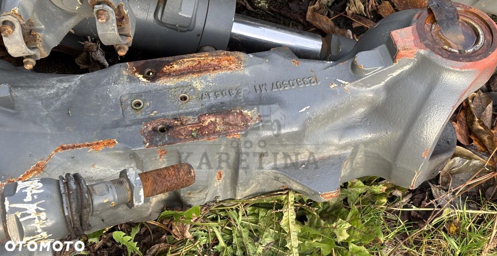 Claas Scorpion 635  Wałek Przegubowy Czop Obudowa Przedniej Osi Pochwa Hamulec - 3
