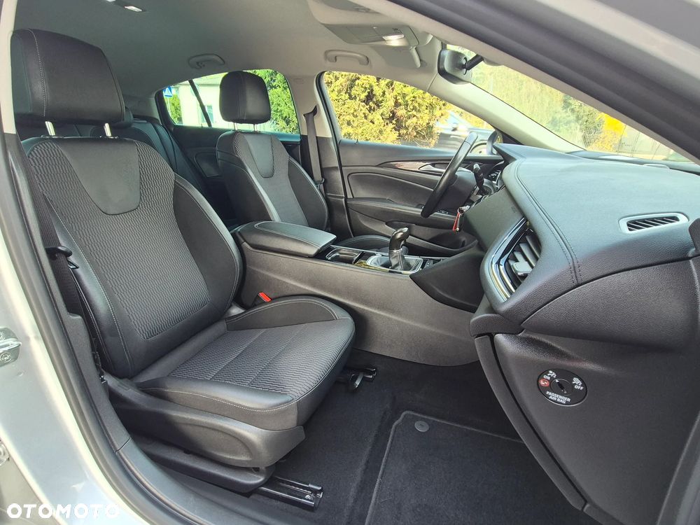 Opel Insignia 2.0 Elegance - 32