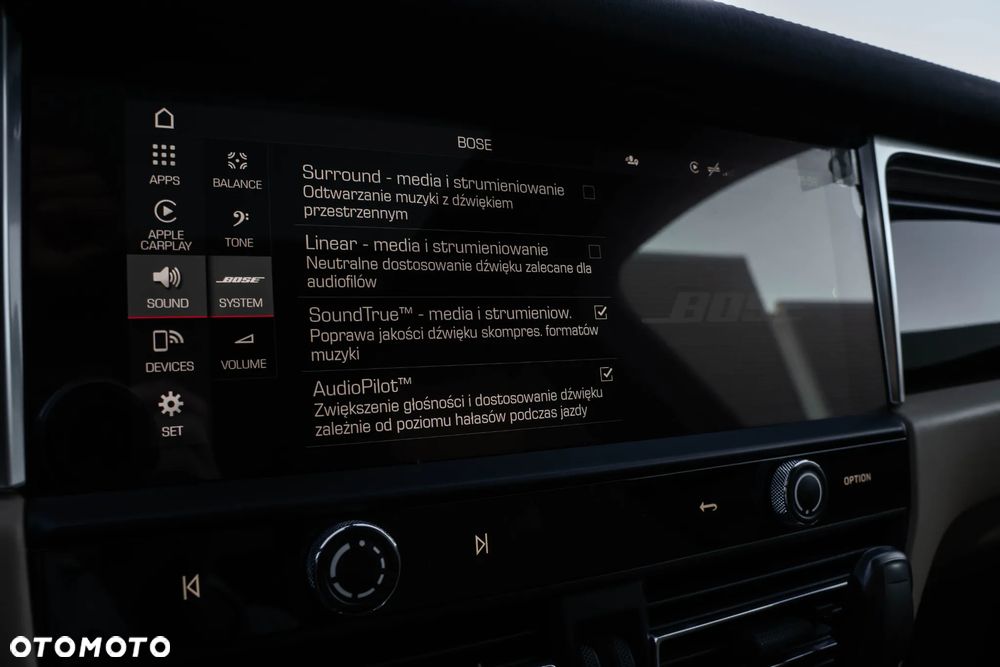 Porsche Macan - 35