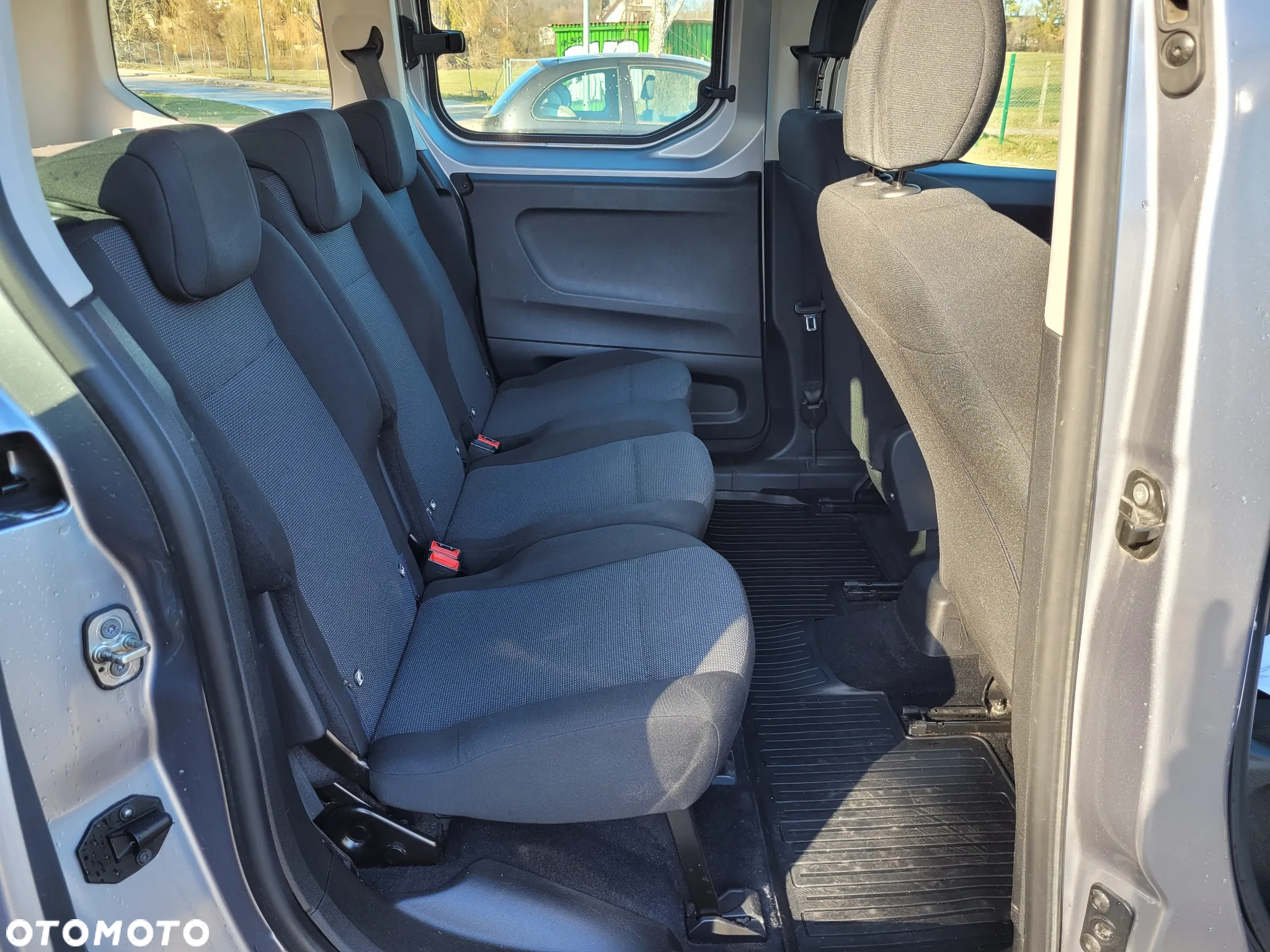 Toyota Proace City Verso 1.2 D-4T Business - 17