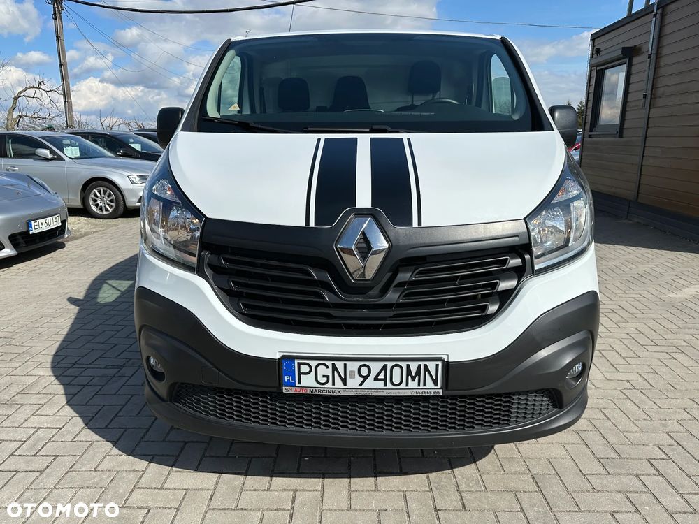 Renault Trafic - 32