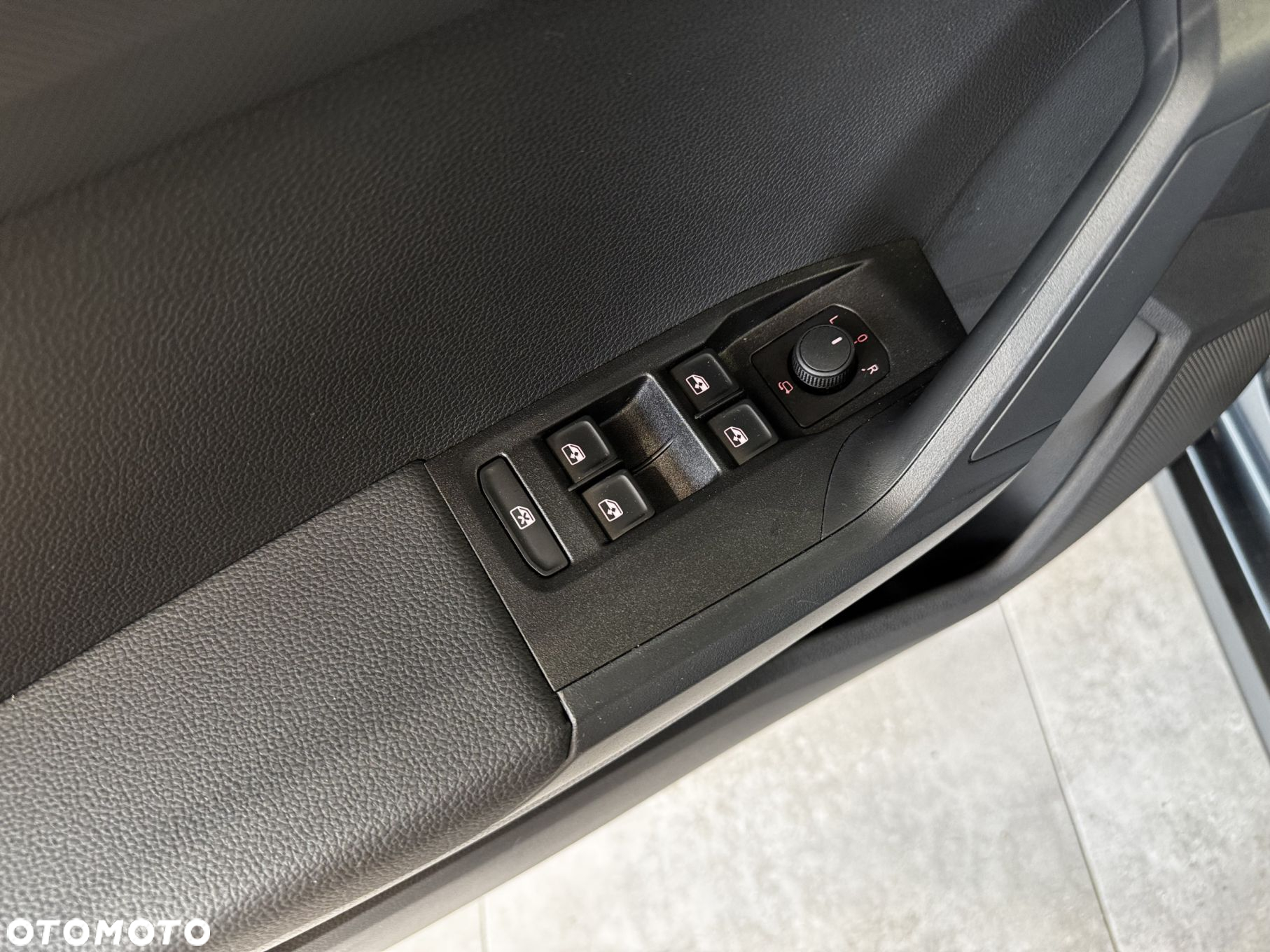 Seat Arona - 17