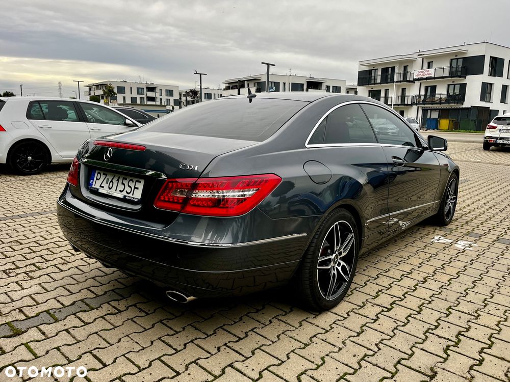 Mercedes-Benz Klasa E 350 CDI DPF BlueEFFICIENCY 7G-TRONIC Avantgarde - 7