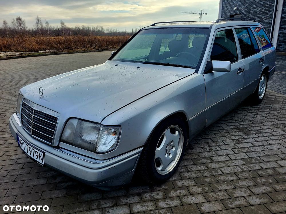 Mercedes-Benz Klasa E - 1