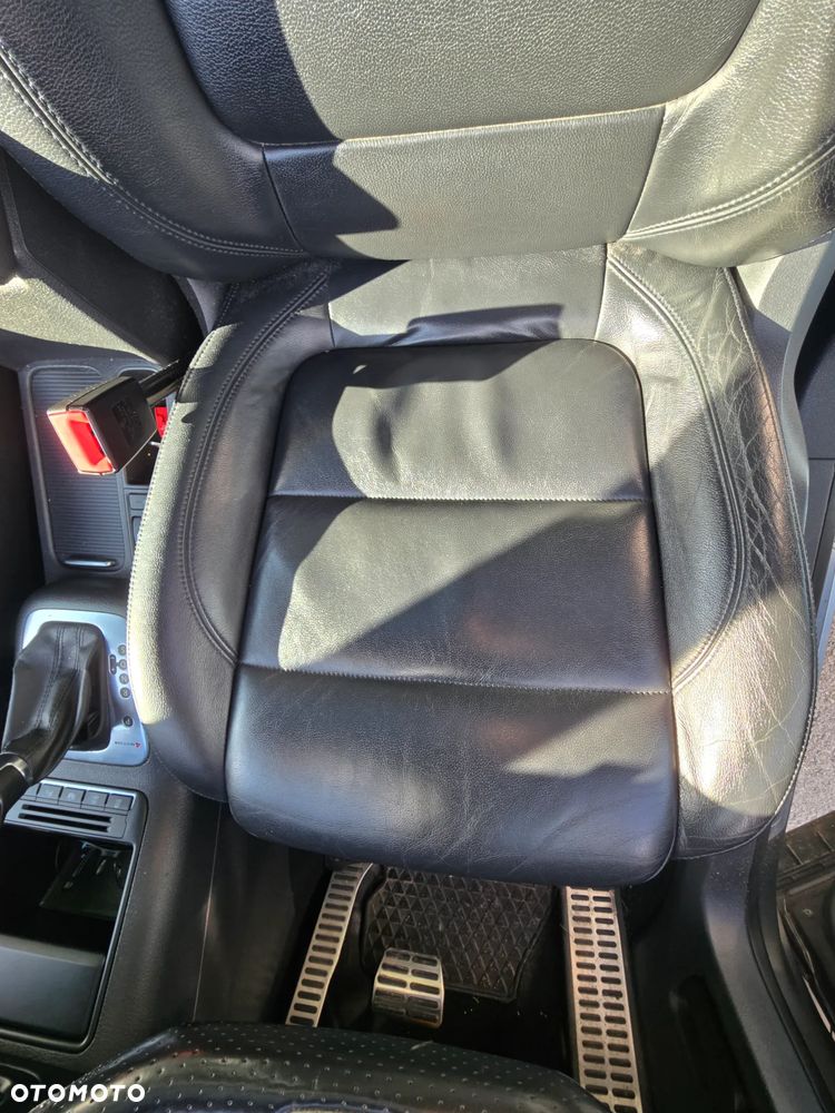 Volkswagen Tiguan 2.0 TDI 4Mot R-Style DSG - 23