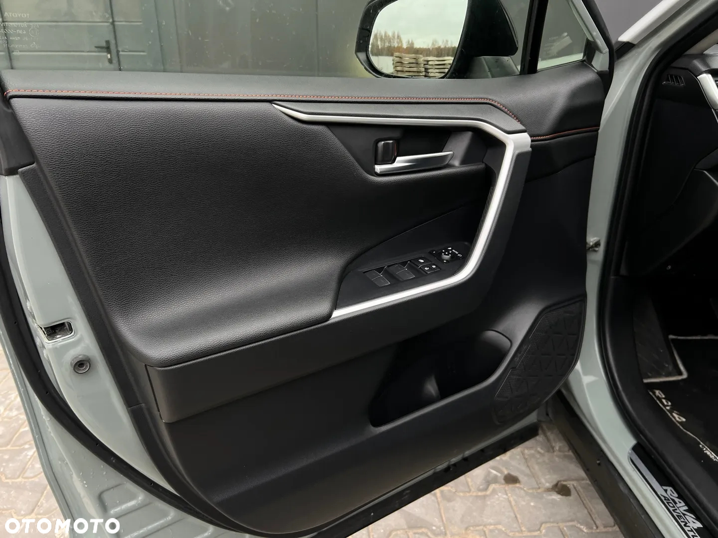 Toyota RAV4 2.5 Hybrid Adventure 4x4 - 29