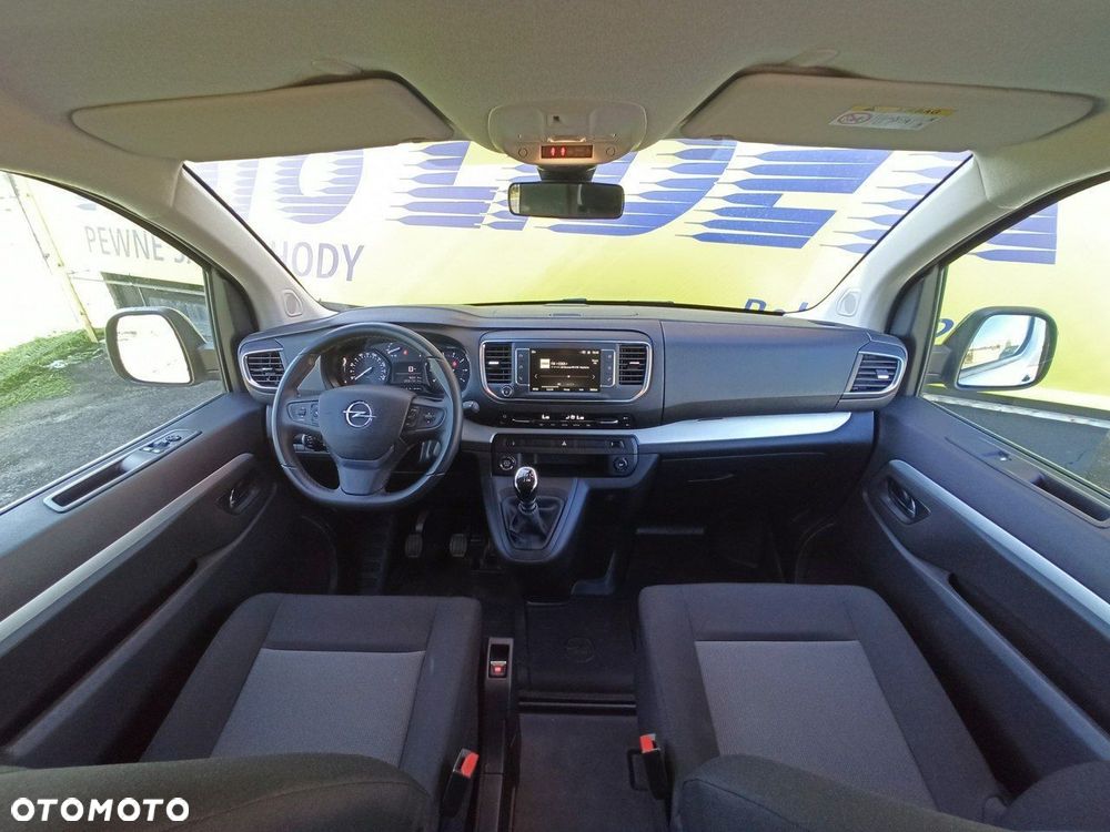 Opel Vivaro - 10