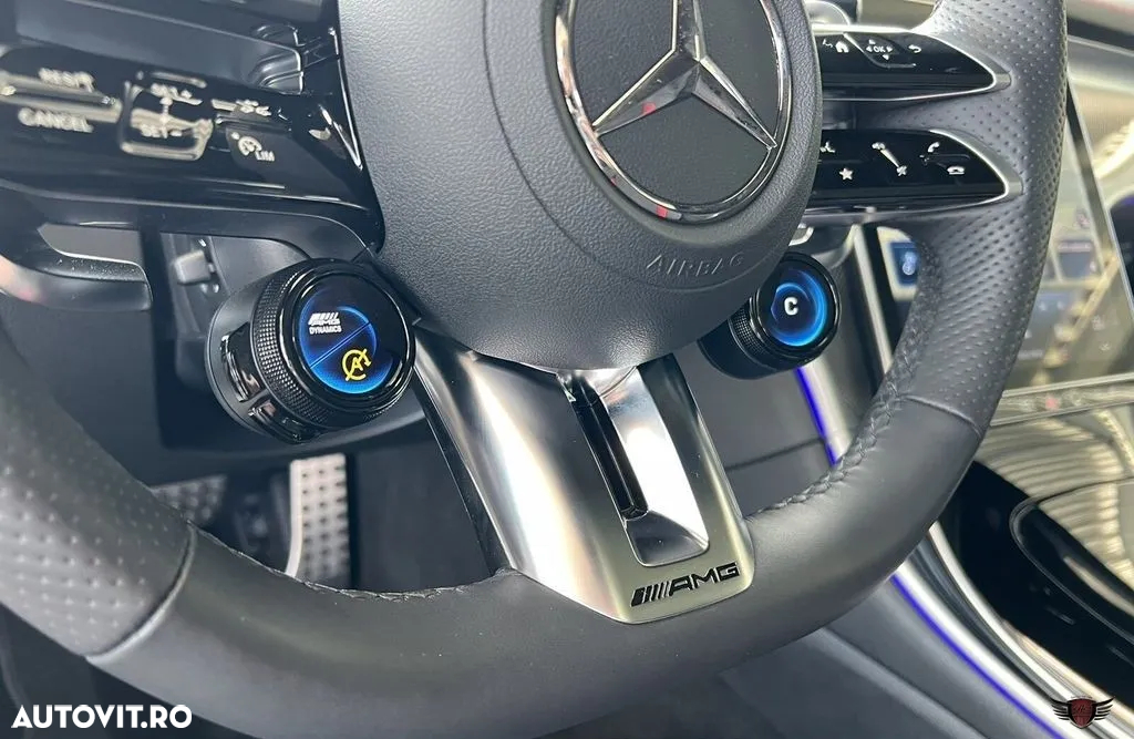 Mercedes-Benz CLE Mercedes-AMG 53 4MATIC+ AMG SPEEDSHIFT TCT 9G - 15