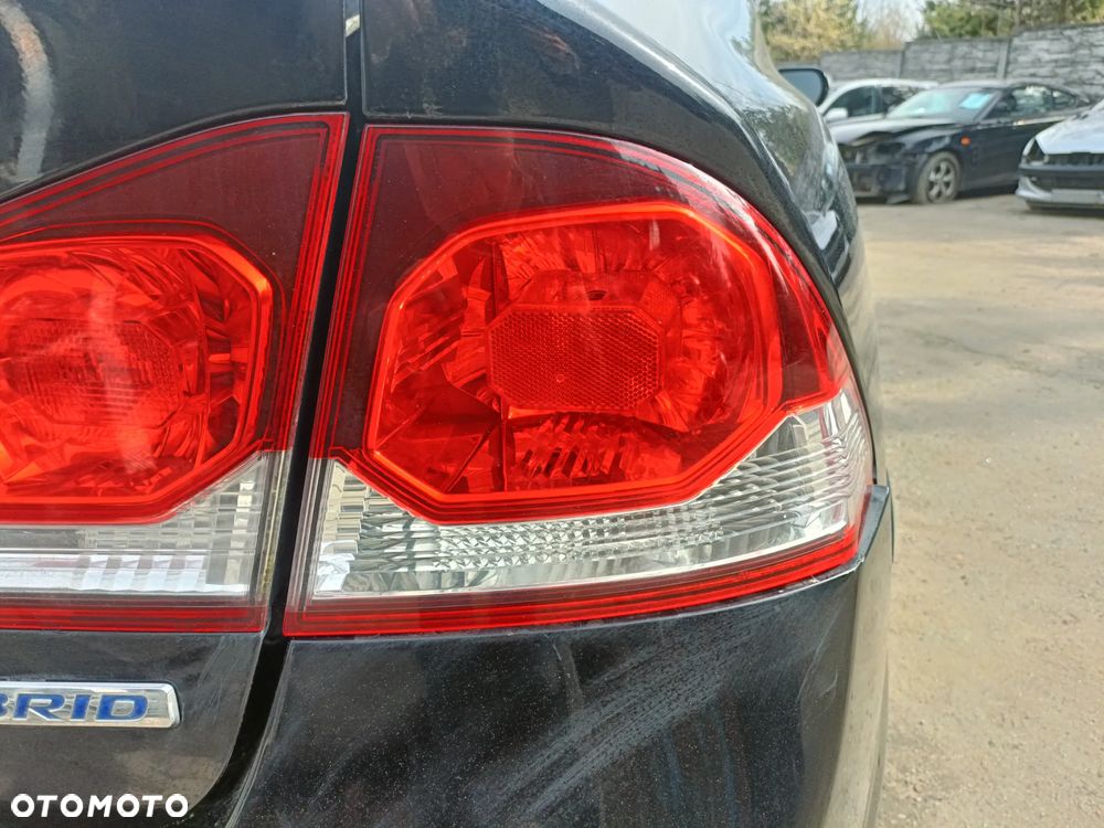 HONDA CIVIC VIII 8 06-11 2009 r. SEDAN lampa prawy tył w błotnik PT EU * - 1